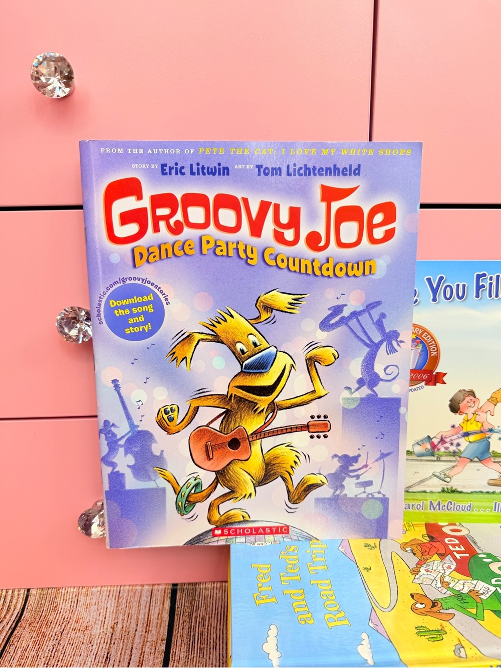 Book Bundle NEW Children’s Books Dr. Seuss Disney & More - Picture 2 of 4